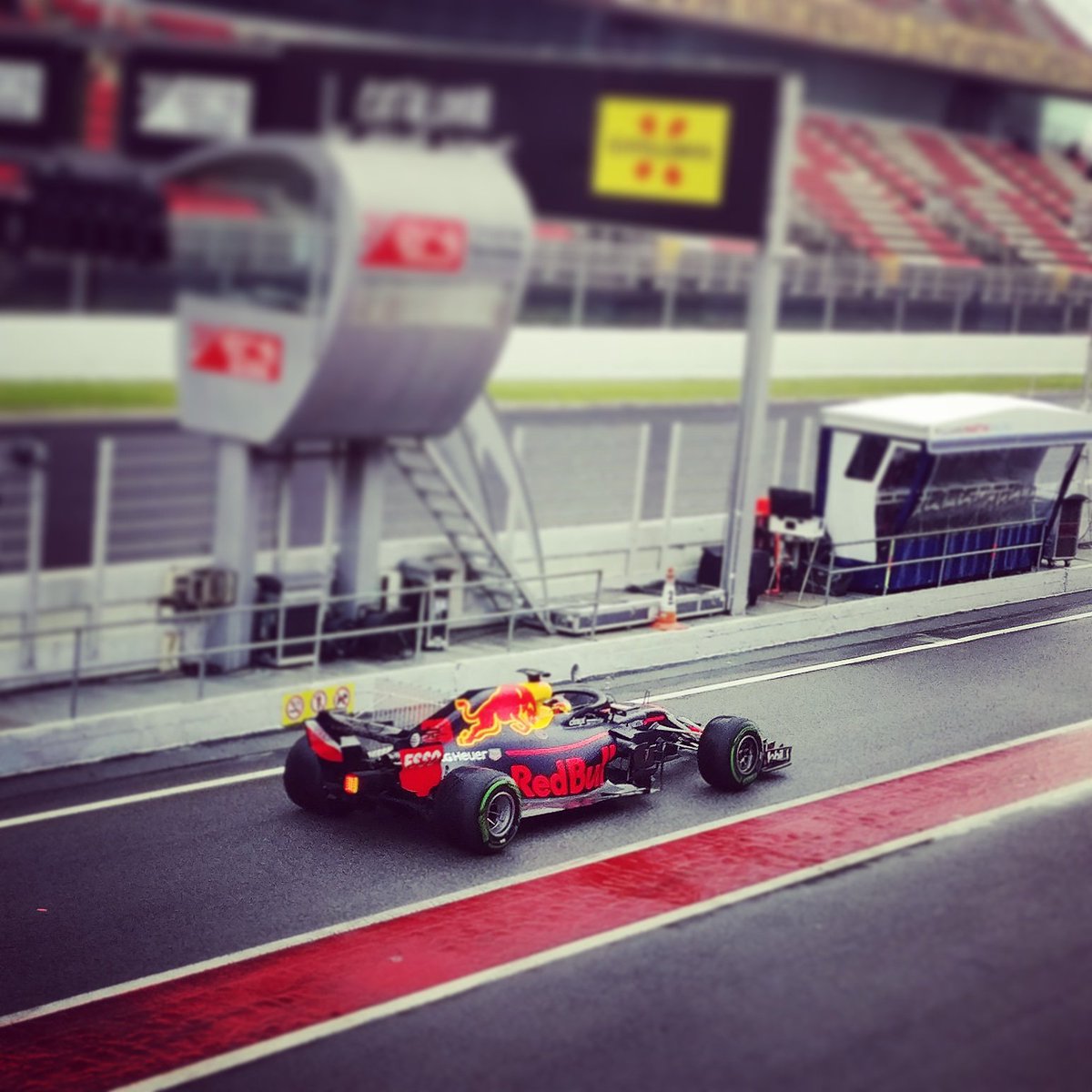 James | enterF1.com tweet media