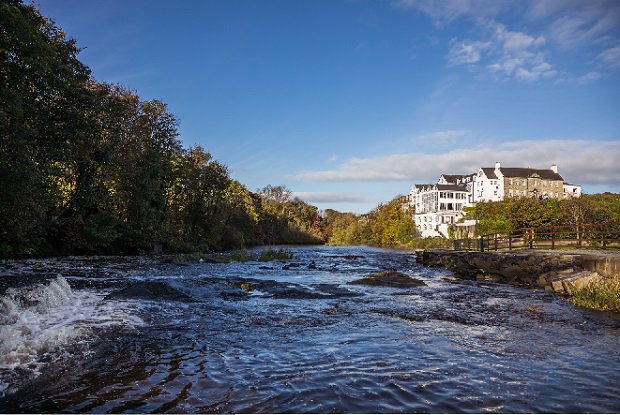 RollerCoasterIE's tweet photo. Easter Fun @Fallshotel in Co.Clare - 2 B&B for 2 adults & 2 kids under 12 sharing, with dinner on 1 evening from โฌ330. Kids' Activities incl. Cookie making, Easter Egg Hunt, Movie Night. Swimming pool & leisure centre complimentary to guests. https://t.co/TXwZdbXXdC #fallshotel https://t.co/jhEiXnGJVQ