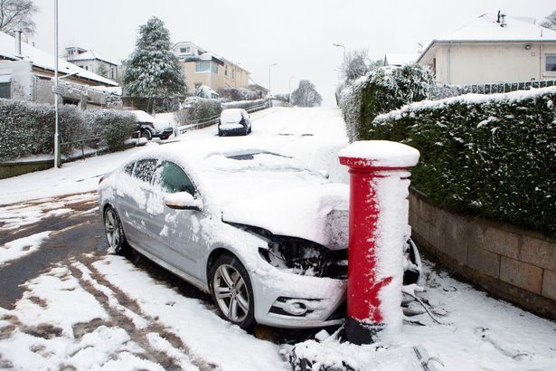 Is my insurance still valid in a Snow Storm? Am i allowed to drive in a red weather warning? these are just some questions being asked following the snow storm in the UK. well for the answers visit our facebook page - facebook.com/coversureinsur…