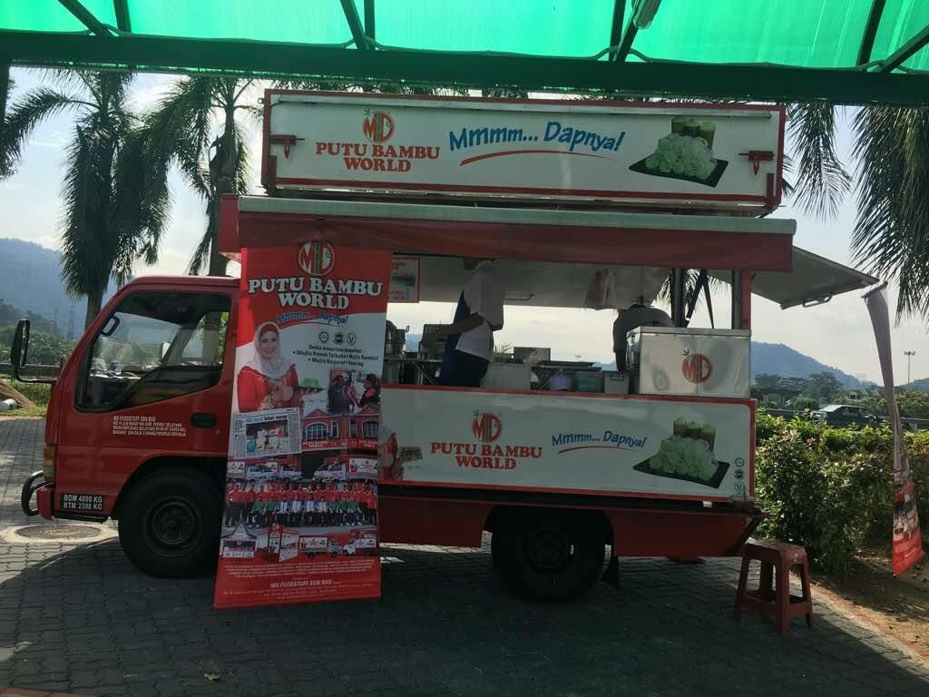 PutuBambuMD's tweet photo. #PutuBambu #Malaysia Khidmat Unit bergerak kami sedia menerima undangan https://t.co/UFcJaqN4Tz di Majlis Rumah Terbuka, dan keramaian. Sila PM di PAGE kami utk maklumat tambahan. #HalalIndustry #Franchise #Franchisee #Franchisor https://t.co/s8c2A8Xwii