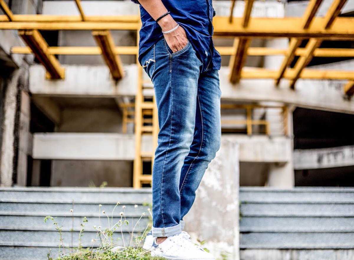 BullshitTrader_'s tweet photo. A pair of zero gravity denim from from @NumeroUnoJW
#therealishere #numerouno #jeans #newcollection #ss18collection #mensfashion #menstyle #menfashionblogger #indianblogger #casualstyle https://t.co/PEqiaednV6