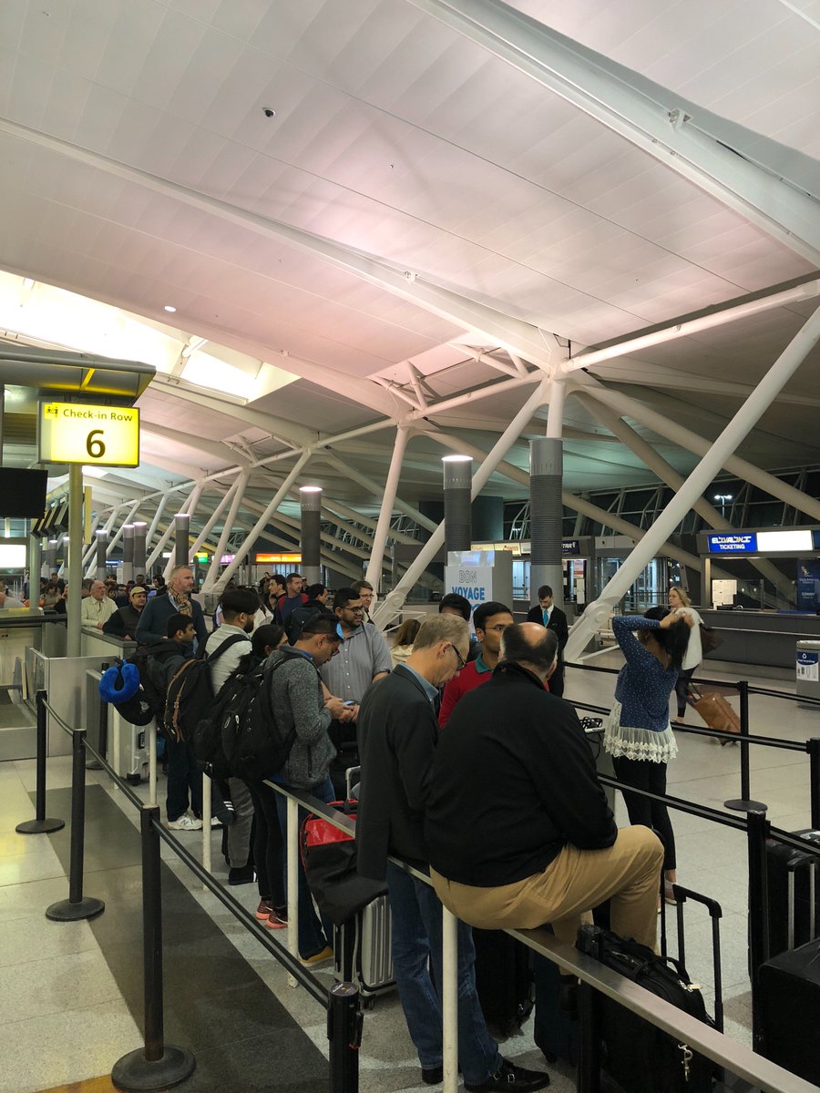 bulbstorm's tweet photo. Epic #emiratesFAIL #fail. Flight canceled after 4 hours at JFK and no one at their counter. Line is growing restless #firstworldproblems. https://t.co/Z2JwqRzl2Z