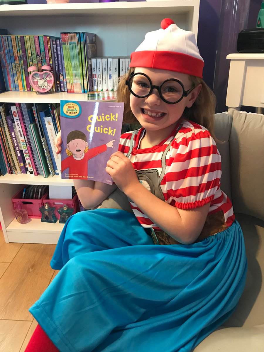 SmithtonPS's tweet photo. @SmithtonPS is getting ready for a full range of reading activities and learning today. We're looking forward to a number of 'shelfies' being shared on our school blog. #lovereading#@WorldBookDayUK https://t.co/2W12hU0T2A