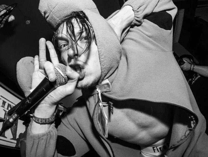 Looking for something to do this #weekend?
English Outback are playing at The Bridgewater in #Darwen on Sunday 4th March.
See you there! <a href="/thebridgedarwen/">Bridgewater Darwen</a>
#Live #Music #LiveMusic #UnsignedBands #Singer #Songwriter #Musician #NewMusic #OriginalMusic #Alternative #Rock #Indie #Fresh