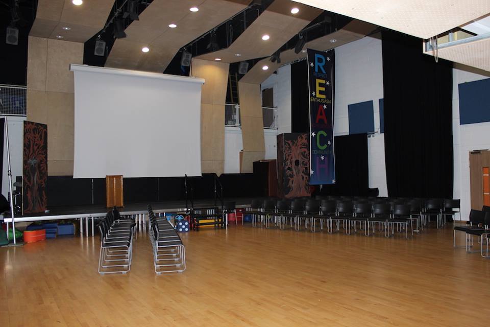 Main Hall for #events #dance #fitness and more! oasisimmingham.schoolbookings.co.uk #perform #show