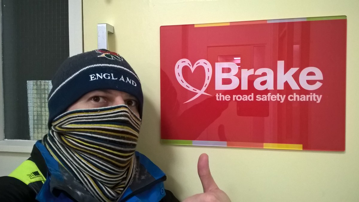 Yes, made it to @Brakecharity HQ. Now, where is everyone else?
Lovely walk in the snow. #DriveLessLiveMore For driver advice on this wintery day visit brake.org.uk/facts-resource… #snowday2018 #Snowmageddon