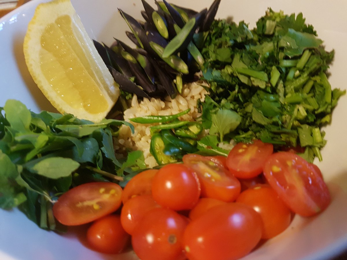 crazythainame's tweet photo. Dinner: everything in it from my garden except coriander and rice.
#bhuddabowl #Foodisfree #amIthinyet https://t.co/Kkj5NBSU9F