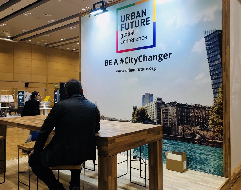 I'm a #CityChanger! How about you? Speaking about #urban future at #UFGC18 in Vienna (ranked number 1 in terms of quality of life globally). Our objective: smart cities & smart citizens making smart use of smart services... i.e. driving #innovation in our societies.