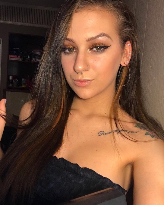 me completely unbothered and content bc I finally let go of bullshit people that would continually hurt