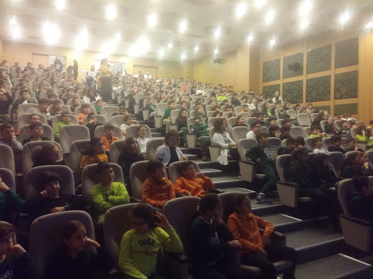 Doğa Akademi'den Londra Yaz Okulu ile ilgili detayları öğrendik🎡 #bornovadogaeltteachers #bornovadoga <a href="/tbmumcu/">TM</a> @funda_ayaz <a href="/KvancBarlas/">Kıvanç Barlas 🇹🇷</a> <a href="/cansel_ozermen/">Cansel Özermen</a> @deniztosun88 <a href="/YalazSecil/">Seçil Yalaz</a>