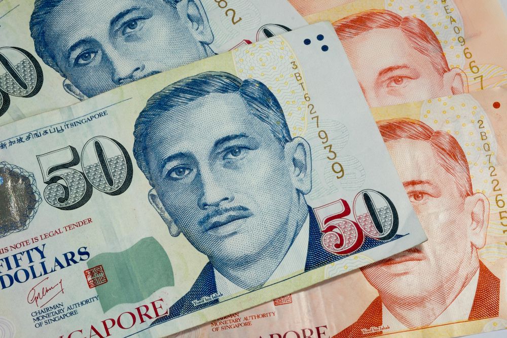 CoinDesk's tweet photo. Singapore Weighs Need for New Rules to Protect Crypto Investors https://t.co/S2Bp1QnyKx https://t.co/1zPpHHhfip