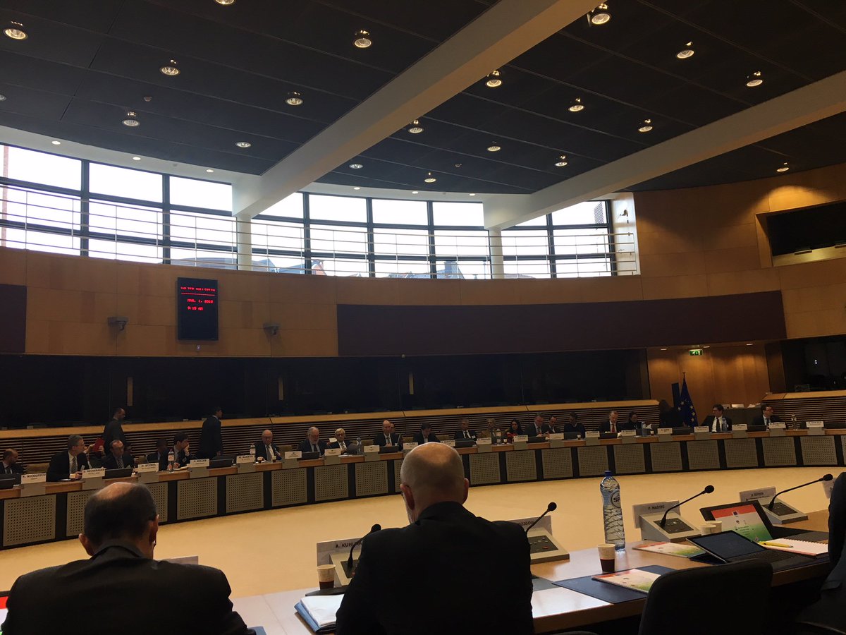 RealValue2020's tweet image. .@Energy4Europe high-level roundtable on #sectorialintegration supported by #energystorage &amp;amp; #hydrogen well underway w/ @JerzyBuzek @ConstEU @MAC_europa - check out background note &amp;amp; agenda here: europa.eu/!MP33Pk