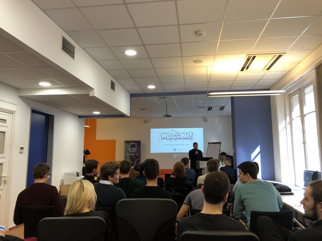 tamastuske's tweet photo. 🚀 Kickoff meeting of the @startitkbc incubation in Budapest, Hungary 🇭🇺#startup #viddL https://t.co/wyPNjOmiXp