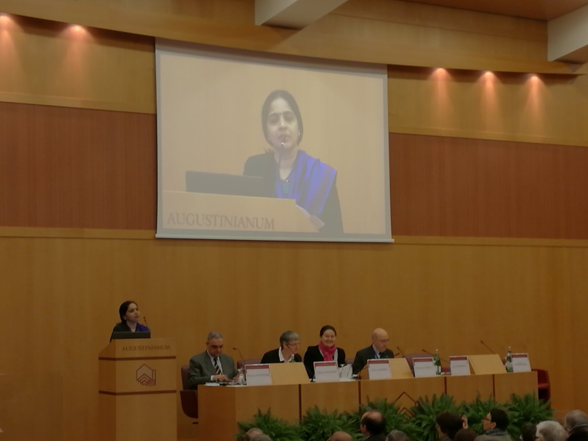 Life ends and desire remains. Help people to fulfil their desires and duties. Reading Sciptures to remove the fear of death. Indu perspective very interesting at #PALLIFE  Vinda Viswanath teaches us.