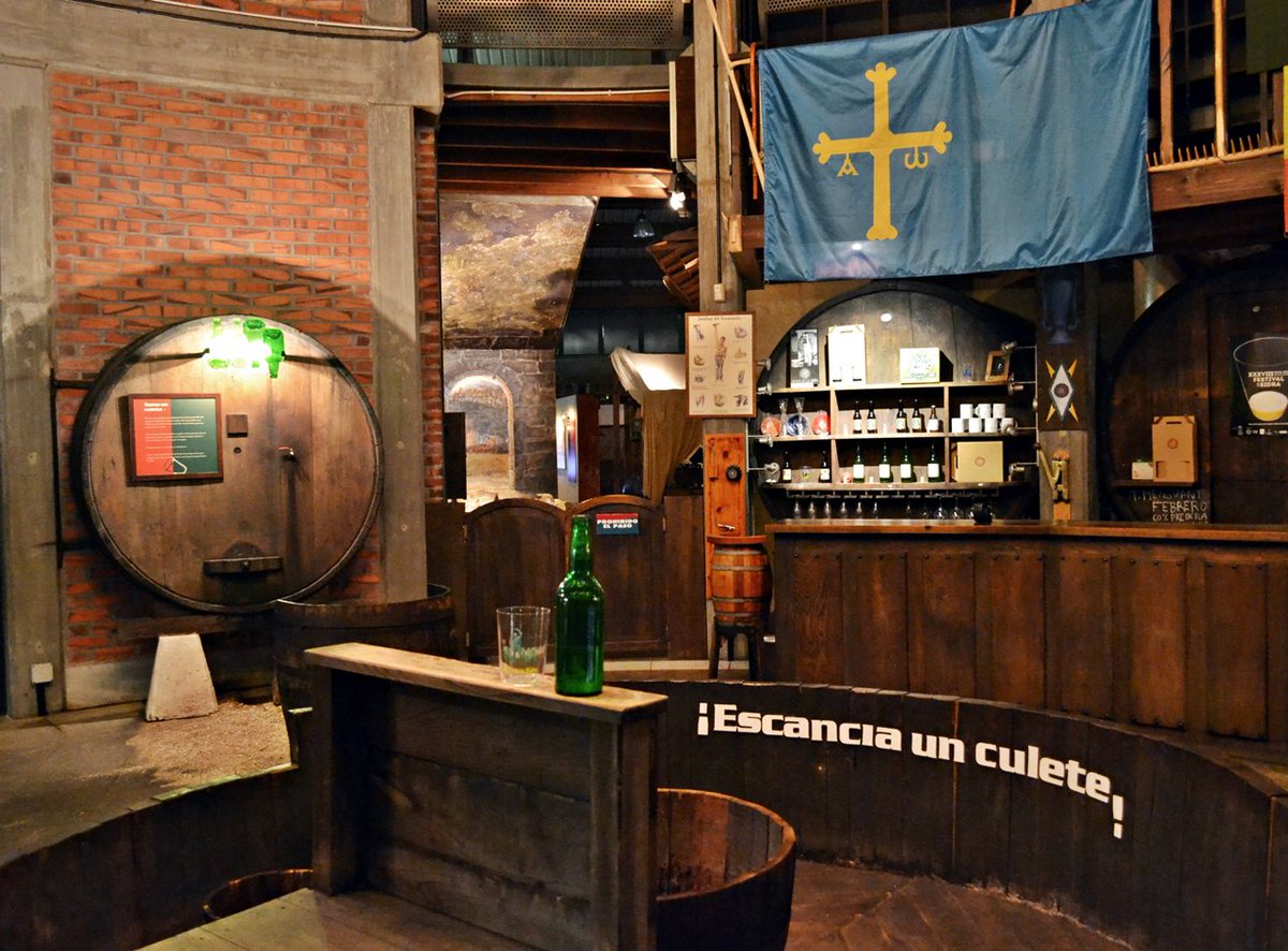 Hoy vuelve a abrir sus puertas el <a href="/MuseodelaSidra/">Museo de la Sidra</a> de #Asturias.

museodelasidra.com 

#Nava #TurismoAsturias