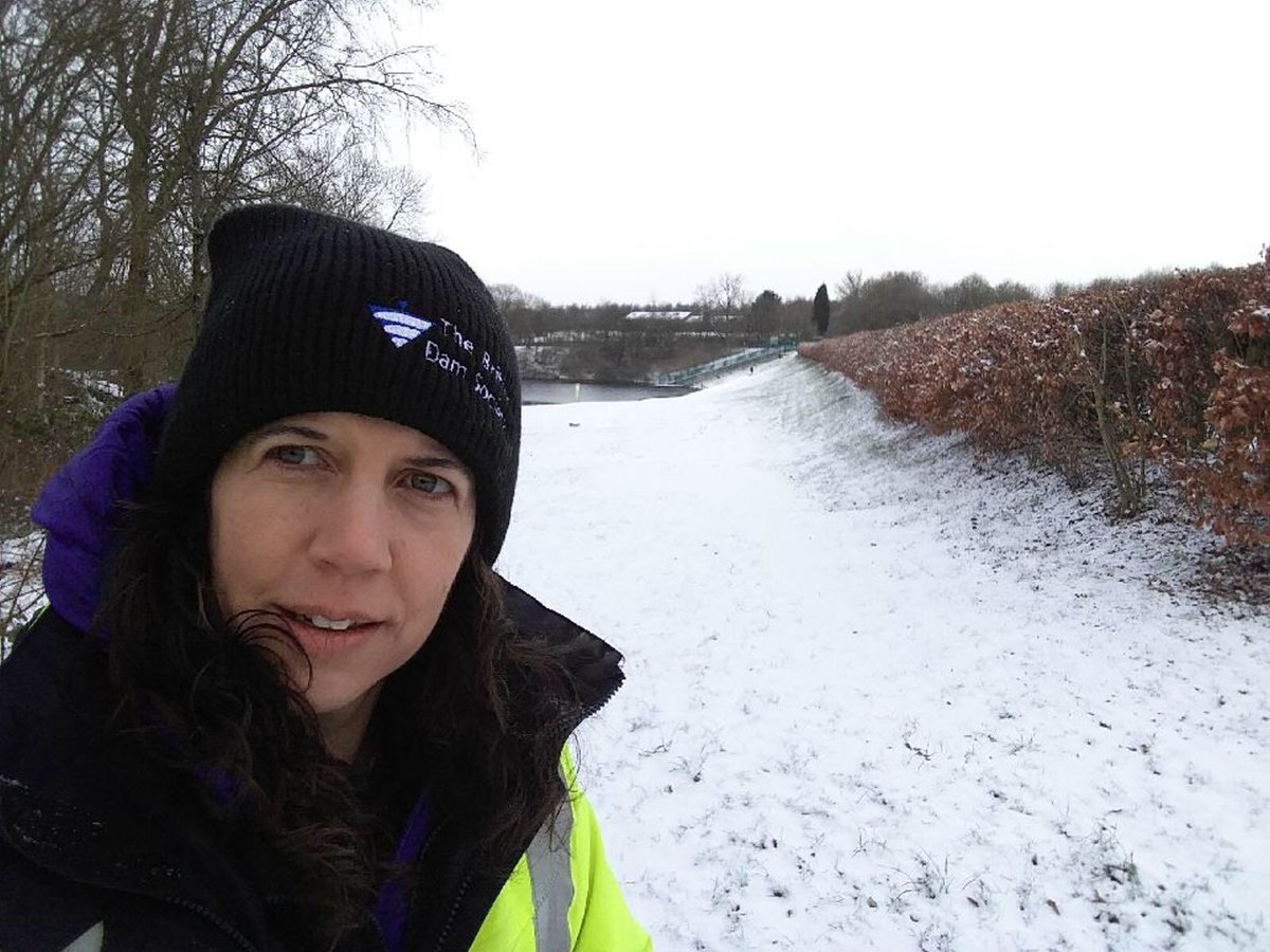 ClurPailing's tweet photo. @BritishDams thank goodness for my BDS hat, Gorton Upper Reservoir #BeastoftheEast https://t.co/a9WEqXskfL