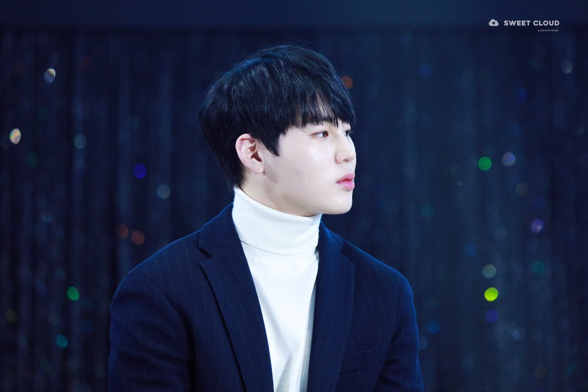 [HQ] 180228 MBN Y포럼 #하성운
우주에서 온 왕자님✨
cfile23.uf.tistory.com/image/99B1C533…
cfile26.uf.tistory.com/image/992B1950…
#WANNAONE #워너원 #HASUNGWOON <a href="/WannaOne_twt/">Wanna One</a>