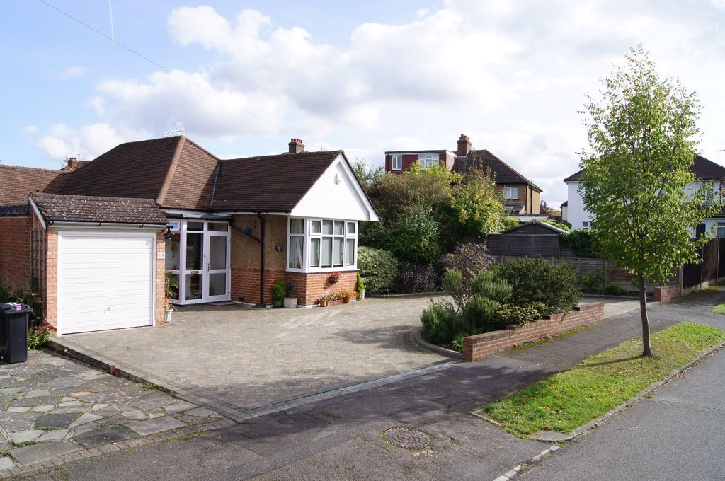 Surrey Estates tweet media