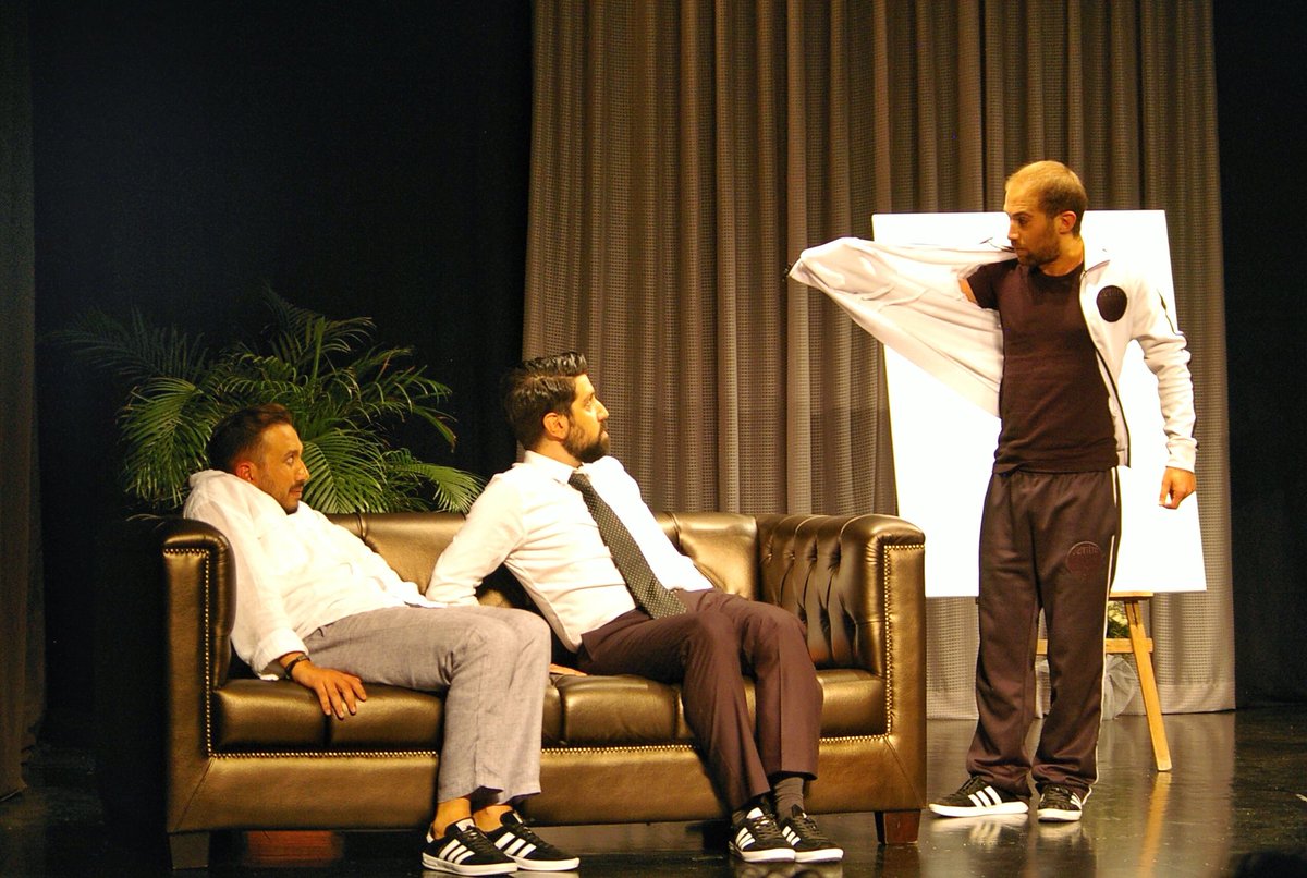 Hoşgeldin “Sanat” ayı! 🎭
14 Mart Çarşamba günü saat 20.30’da CKM’deyiz! 
Biletler gişe ve <a href="/Biletix/">Biletix</a> ‘de
biletix.com/etkinlik/VKC01…
