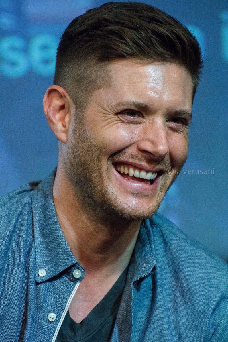 UndomielStar's tweet image. Happy birthday to this amazing, dorky and little child who turns 40 today.
Thank you for sharing your crazy side with us, Jensen. (Hope it gets crazier tbh).
You've grown into a really beautiful man inside and out
I love you so much 💙

#HappyBirthdayJensenAckles 
#Happy40Jensen