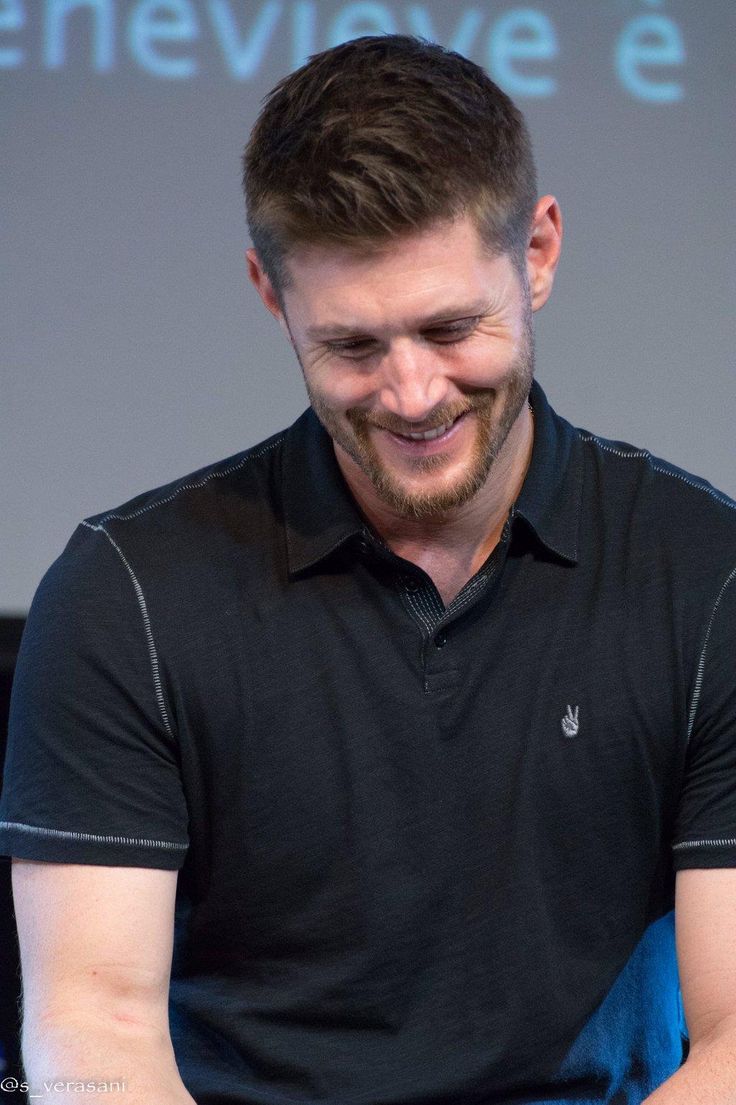 UndomielStar's tweet image. Happy birthday to this amazing, dorky and little child who turns 40 today.
Thank you for sharing your crazy side with us, Jensen. (Hope it gets crazier tbh).
You've grown into a really beautiful man inside and out
I love you so much 💙

#HappyBirthdayJensenAckles 
#Happy40Jensen