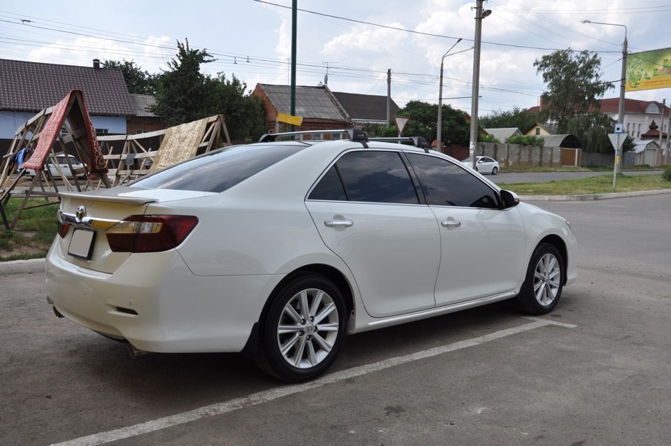 Rack_World's tweet photo. Семейный и надежный седан Toyota Camry + надежный, практичный и красивый багажник Whispbar FlushBar👍

#rackworld #yakima #ski #auto #drom #drive2 #jaguar #авто #whispbar #taurus #buzzrack #тцэкстрим #москва #россия #thule #camry #камри #toyota… https://t.co/7ZMDxIYLMY https://t.co/59gIyT4YWv