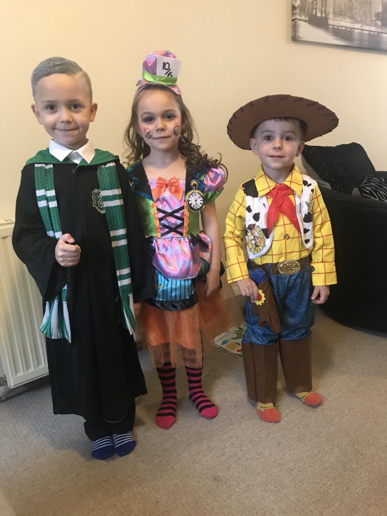 My little ones are so glad <a href="/WfieldPrimary/">Westfield Primary</a> is open today and get to enjoy world book day well done for staying open