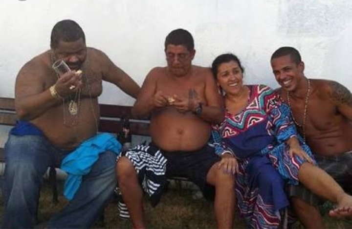 froidusb's tweet image. Poesia acústica #5..