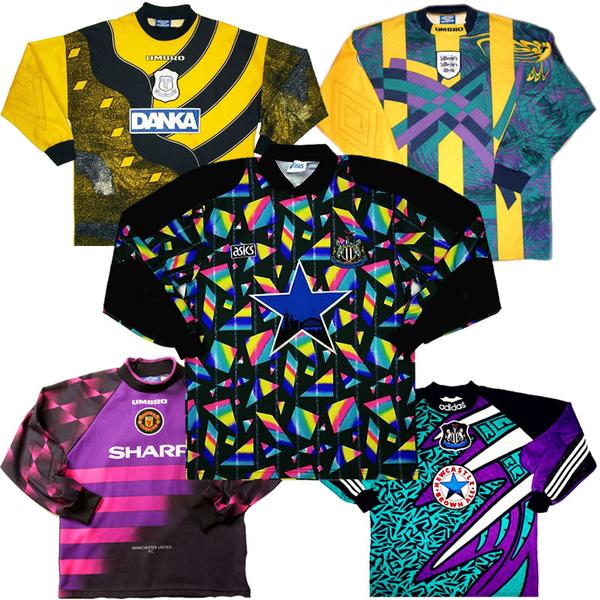 ShockingKits's tweet photo. We're back! Follow @ShockingKits for pictures of some of the most shocking and truly awful football kits from years gone by. https://t.co/0nKb8X3JSY