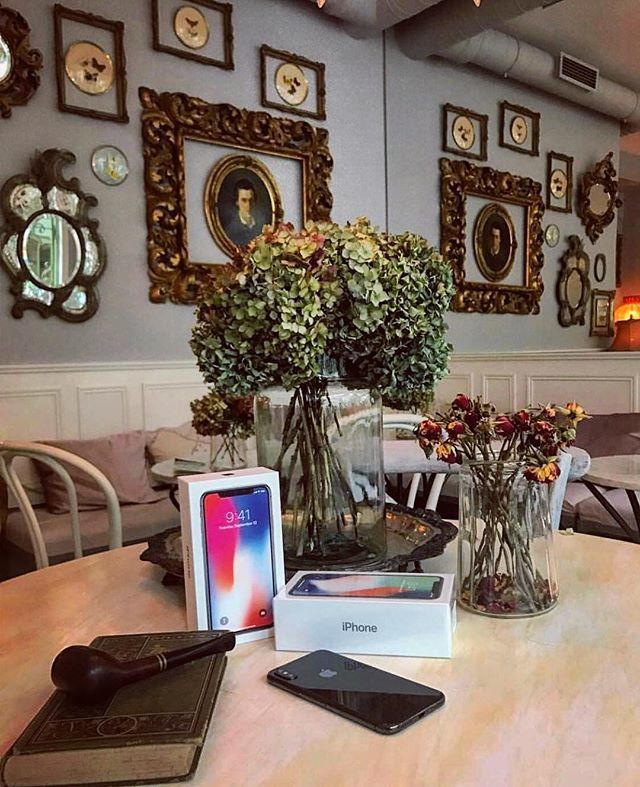 repairpro_hr's tweet image. #kafic #Zagreb #VisitZagreb #CityLife #Lovezagreb #PlaceToBe #Fotografija 
#UnlimitedCroatia #Kava
Edit#cheesecake #homemade #interior #Vintage #decor #CaffeBar #Cafe #Cappuccino #CafeTime #VintageStyle #LovethisPlace #caffebarfinjak #Orange#LunchBreak #… ift.tt/2F2o2HX