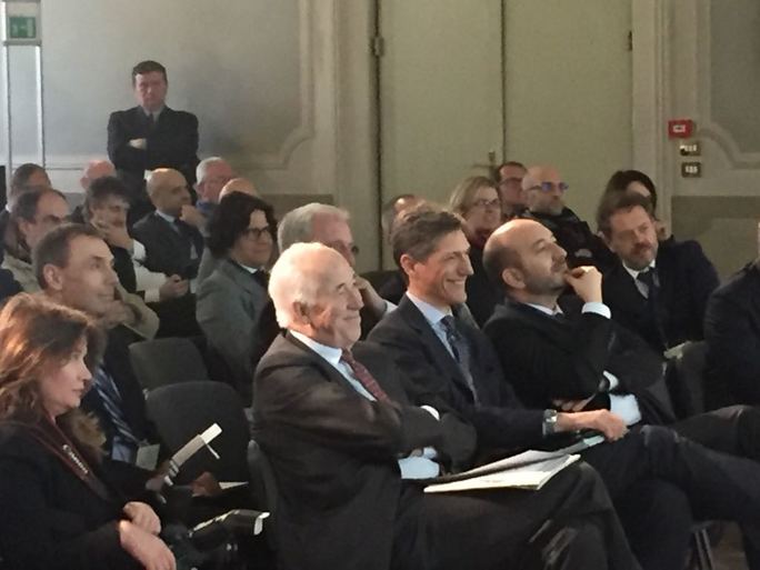 GruppoHera's tweet photo. Stefano Venier, CEO of #HeraGroup, receives the prize “Manager Utility 2017 - Public Local Services” "For the contribution of #innovation given to the Group and the ability to anticipate Industry 4.0 topics into multiutility market" #Utilities2018 https://t.co/KjpTUcuvEm