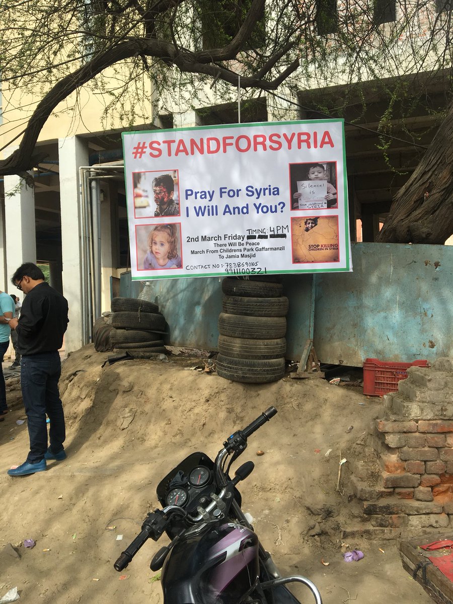 Ieshan_W's tweet photo. #StandForSyria in #Delhi. https://t.co/g9MZTTaGAI