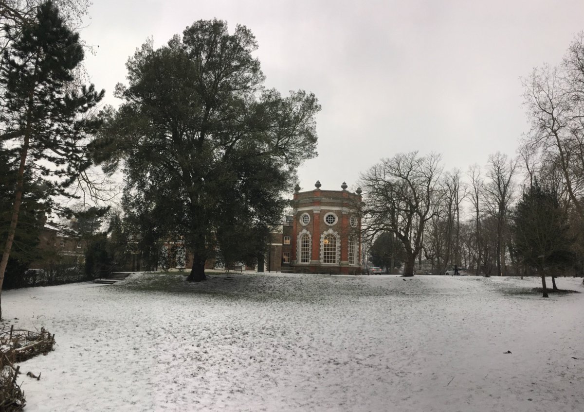 PaulBRamsbottom's tweet photo. Breakfast reopening of grandly refurbished @Orleanshg Wintry scenes by the river - with highlights incl beautiful #OctagonRoom and super new Study Room https://t.co/kk6UDzJcbv