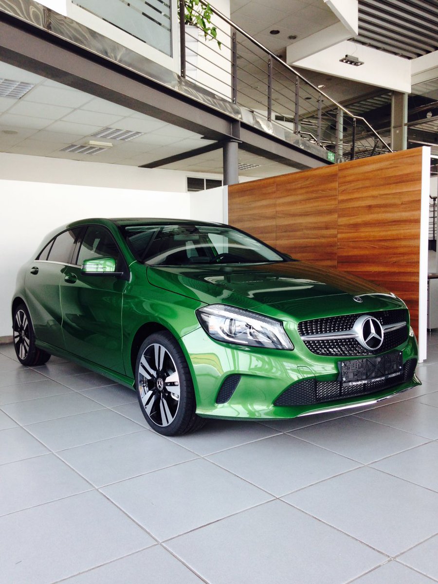 AutoKucaMikoM's tweet photo. A180d URBAN sa fantastičnom Elbaite green bojom u salonu AK MikoM
#MercedesBenz #Aclass #elbaitegreen #urban #5twinspokewheels18 https://t.co/fimFWspjuI