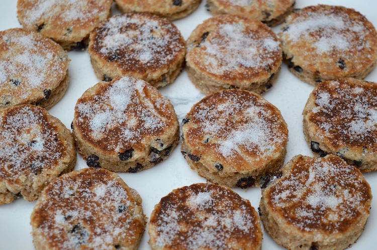 FabFood4All's tweet photo. Wholemeal Spelt Welsh Cakes - Sweet Buttery Delights from Wales from @Choclette8 #StDavidsDay #Welshfood https://t.co/pIXAUQusRx https://t.co/ylhfrPpgmf