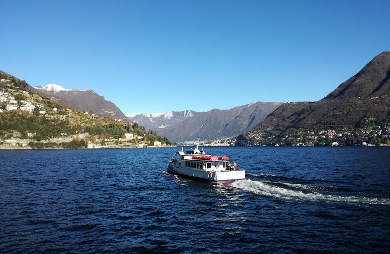 "Conosci il tuo lago" ⛴️ Se sei residente a Como questa bella iniziativa della Navigazione Laghi è per te 👉 bit.ly/2F5MfsS #lagodicomo #navigazione