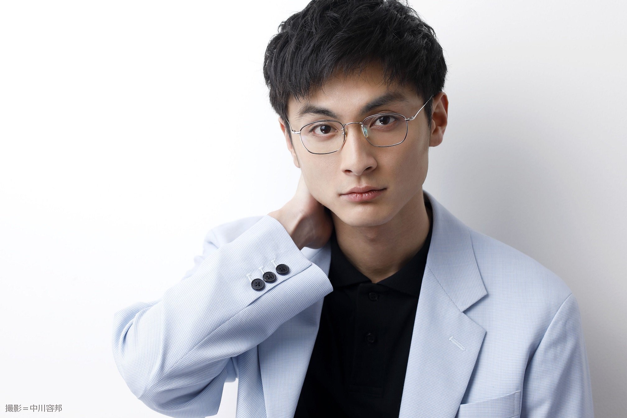 はるたろ メガネが似合う俳優といったら高良健吾でいいじゃん T Co Okh71v48tq Twitter