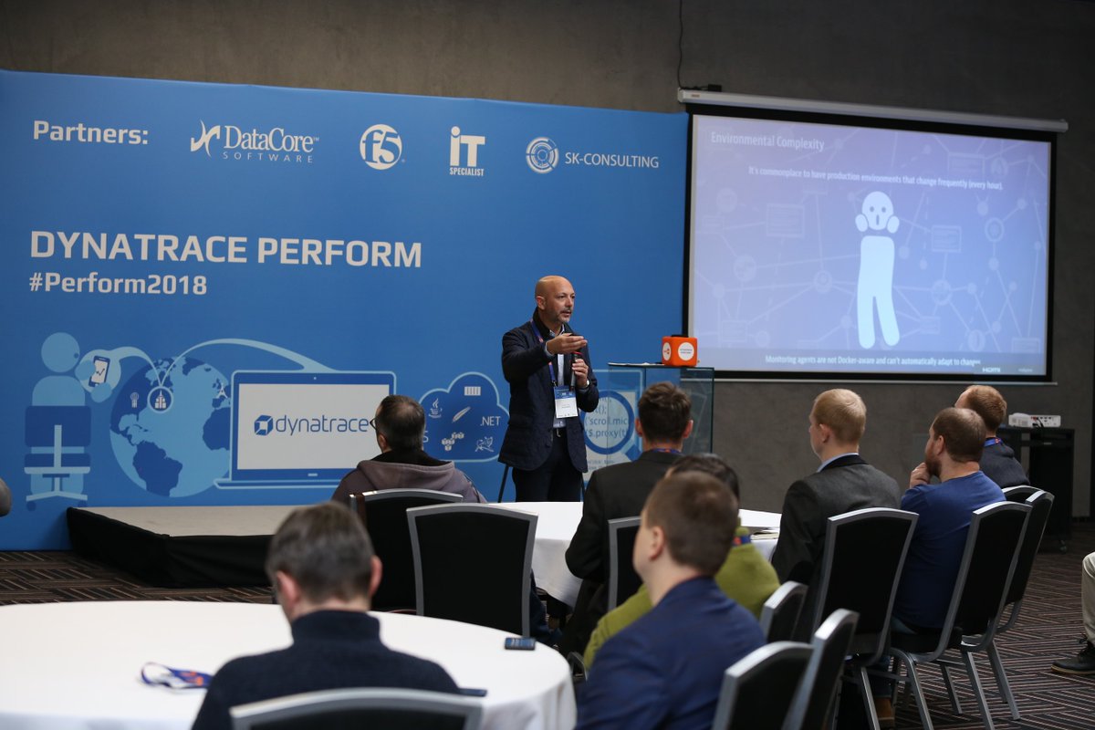 BAKOTECH's tweet photo. Dynatrace Perform в самом разгаре, свой доклад "Мониторинг нового поколения на основе #artificial #intelligence" презентует региональный вице-президент @Dynatrace - Луиш Порем (Luís Porém)!
#Perform2018 #digital #transformation #monitoring #APM #UX #BAKOTECH #БАКОТЕК #dtpartner https://t.co/7xp4p0Jb75