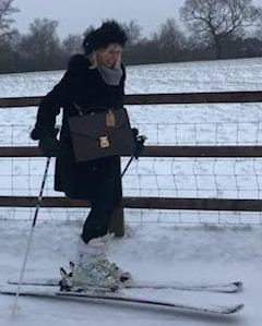 MENnewsdesk's tweet photo. There is always the option to ski into work... https://t.co/nnTRVBNbSC https://t.co/r5ZT2JQ8LK