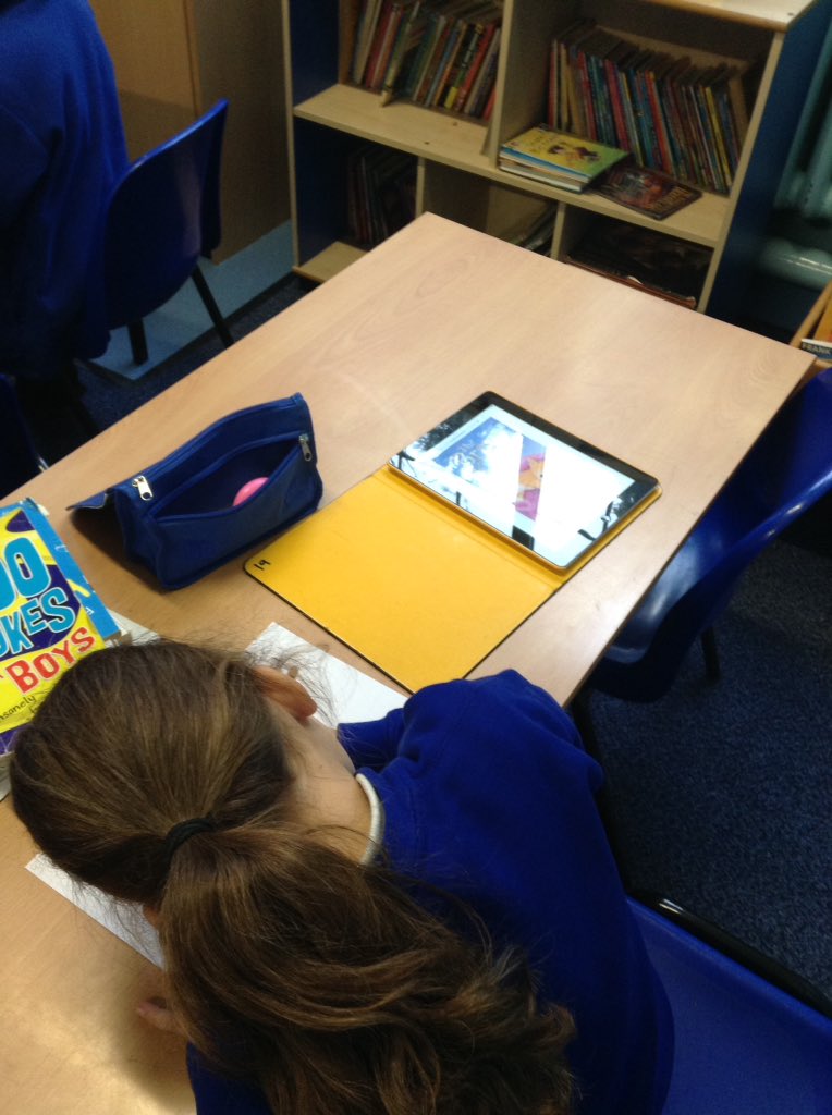 latimerprimary's tweet image. Class PK are drawing and describing our favourite book characters for World Book Day. #world okay #classpk