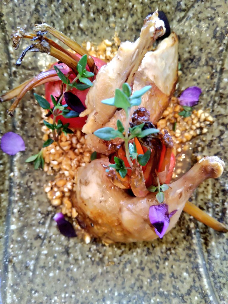 fRANAz91's tweet photo. Some excitement @creationwines today;especially in the kitchen;seeing that we are launching our new #HarvestMenu
#FoodForThought #winelovers #harvest #cheflife https://t.co/NTUT6oIew2