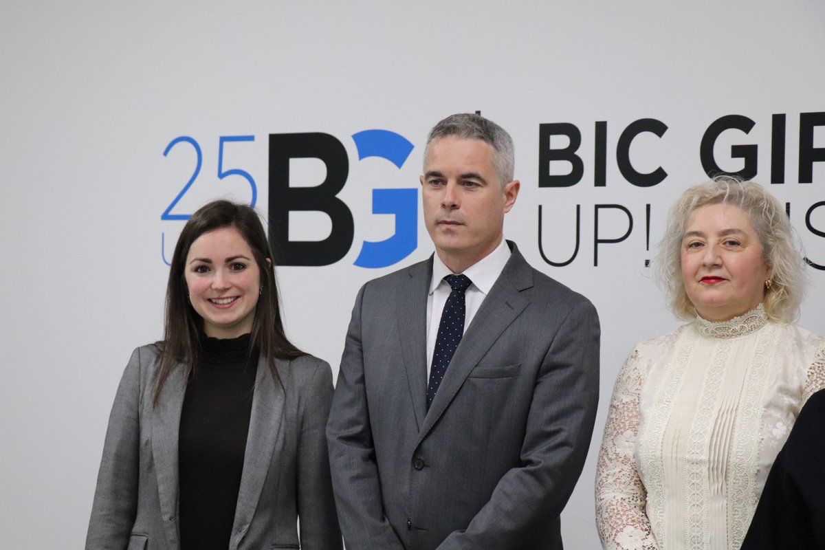 industriaEUS's tweet photo. ☑ @BICGipuzkoa 25 años trabajando por el emprendimiento. 732 proyectos apoyados, 359 nuevas empresas y 108 empresas diversificadas. Financiación, mercado y clientes, 3 ejes de apoyo de @Gob_eus al emprendimiento #upeuskadi ➡️ https://t.co/rvg9wWikuL https://t.co/9EaniElihl
