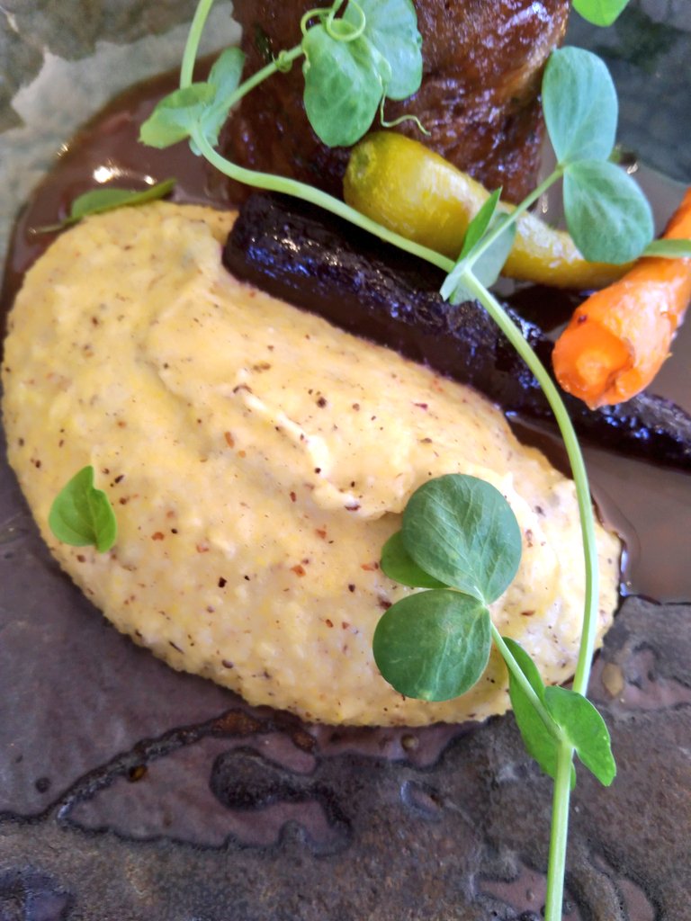 fRANAz91's tweet photo. Some excitement @creationwines today;especially in the kitchen;seeing that we are launching our new #HarvestMenu
#FoodForThought #winelovers #harvest #cheflife https://t.co/NTUT6oIew2