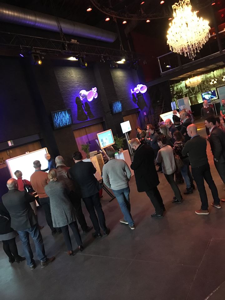 RicohBelgium's tweet photo. #Ricohbdigital in #AEC (Antwerp Engineering Company) is vandaag gestart 😊 Waar u ook naartoe gaat met de digitalisering van uw bedrijf, #RicohBelgium kan u begeleiden! We verwelkomen u graag vandaag en morgen: https://t.co/lFWn6N1tmv 🎫 #DigitalTransformation https://t.co/fmNP3AZDPB