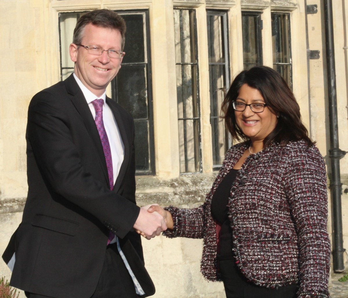 Miss_LAH's tweet image. My @WiltonPark apprenticeship is a fantastic opportunity. Last yrs L3, to this yrs L4. Meeting global people, seeing foreign policy discussions, &amp;amp; to experience not-so-everyday situations; interviewing ministers &amp;amp; CEO's of global companies.