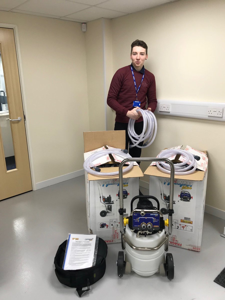 pooleinstrument's tweet photo. What Snow? We are open as normal for all your servicing and calibration requirements. Brand new stock of Anton Flowclean Plus Power Flusher kits have arrived! Here is our director and apprentice checking out the new stock! @Anton_Arron #powerflush #flowclean #plumbing #anton https://t.co/Lx2uU8Pmae