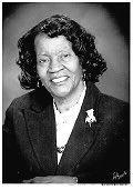 JazClarke's tweet photo. 👩🏾🏫 I'm an educator because my grandparents and parents paved the way #3rdGenerationEducator #DrJohnnieRuthClarke #DrJamesBarge #MarthaBarge #DrJohnnyClarke #JaniceClarke #MichaelClarke #IComeFromExperts #TheirLegacyContinues https://t.co/OBZc9xTCNu