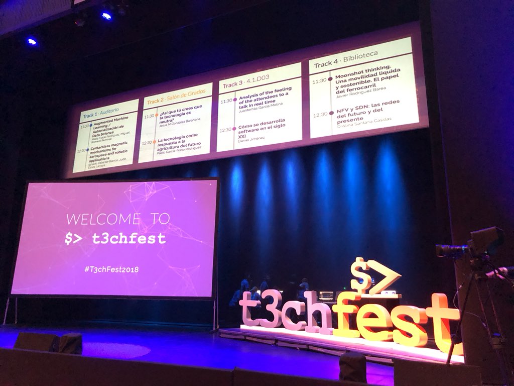 pramosca's tweet photo. Preparados para la siguiente charla @T3chFest @BABELgrupo https://t.co/GCSNVVPwFV