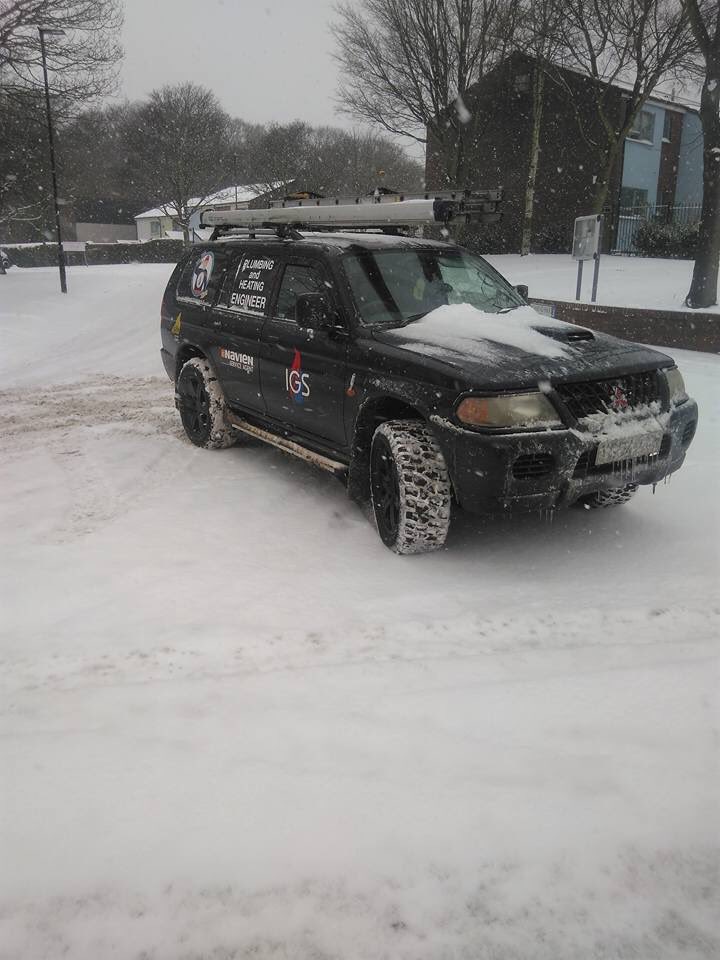 IgnitionGasLtd's tweet photo. Our 4x4 vehicle is out on the Sheffield roads responding to boiler breakdowns today https://t.co/Hqvik8N9n7
