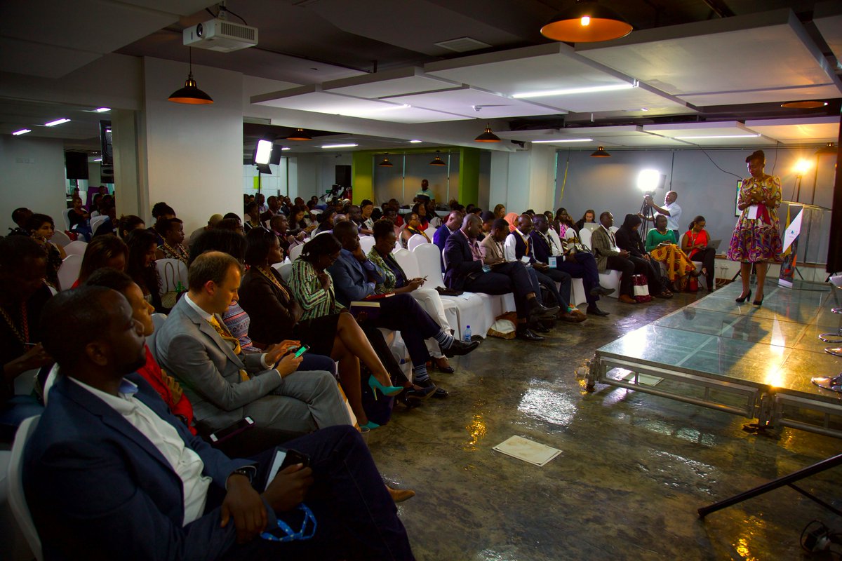 CSI_EA's tweet photo. One week ago @WakoliCaren took the #ScaleTalksKE stage at @iHub! She spoke about her inspiration behind @elfafrica1 and gave tangible advice for our delegates. https://t.co/fw5MyRnt3x